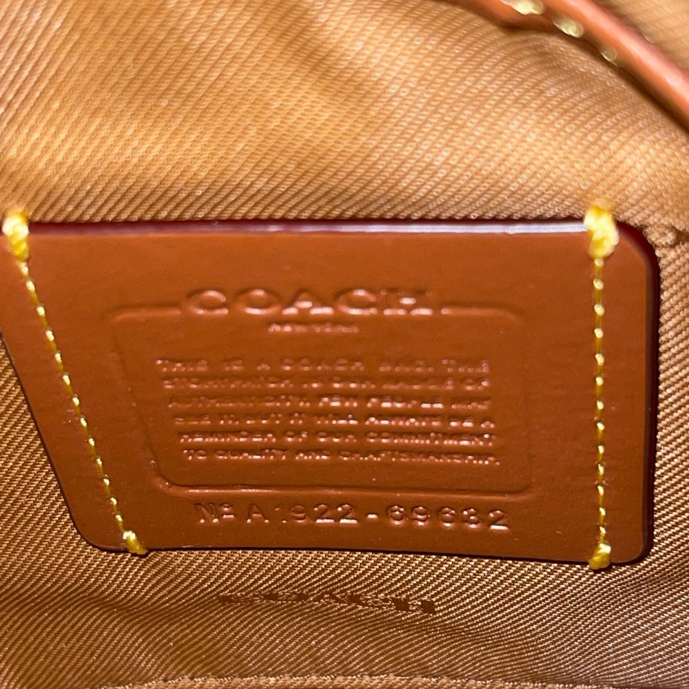 Coach Butterfly Print Sutton Crossbody NWT with a dustbag - Picture 13 of 13